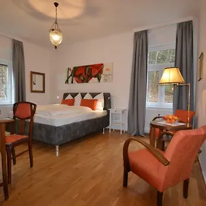 Graz-ulrichsbrunn, Free Parking , Graz Österreich